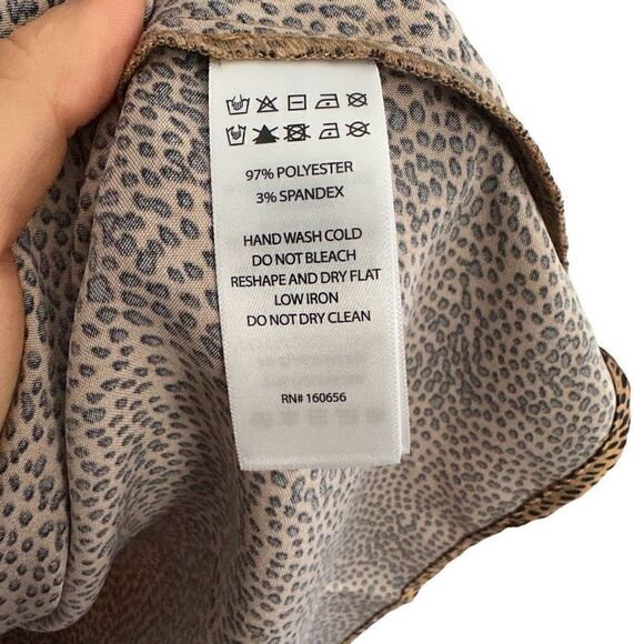 Sincerely Jules button down top size M - Picture 7 of 8